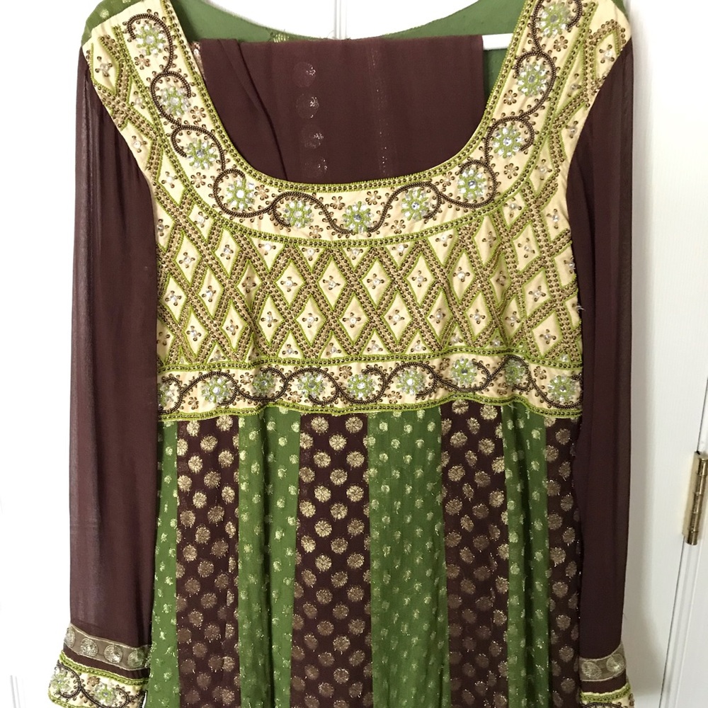 Green and Maroon Indian Silk with Georgette Dress - Picture 2 of 3